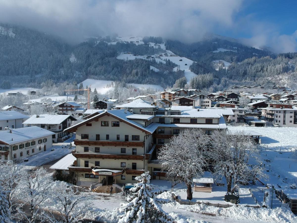Aschau Im Zillertal Gasthof Zum Loewen מראה חיצוני תמונה