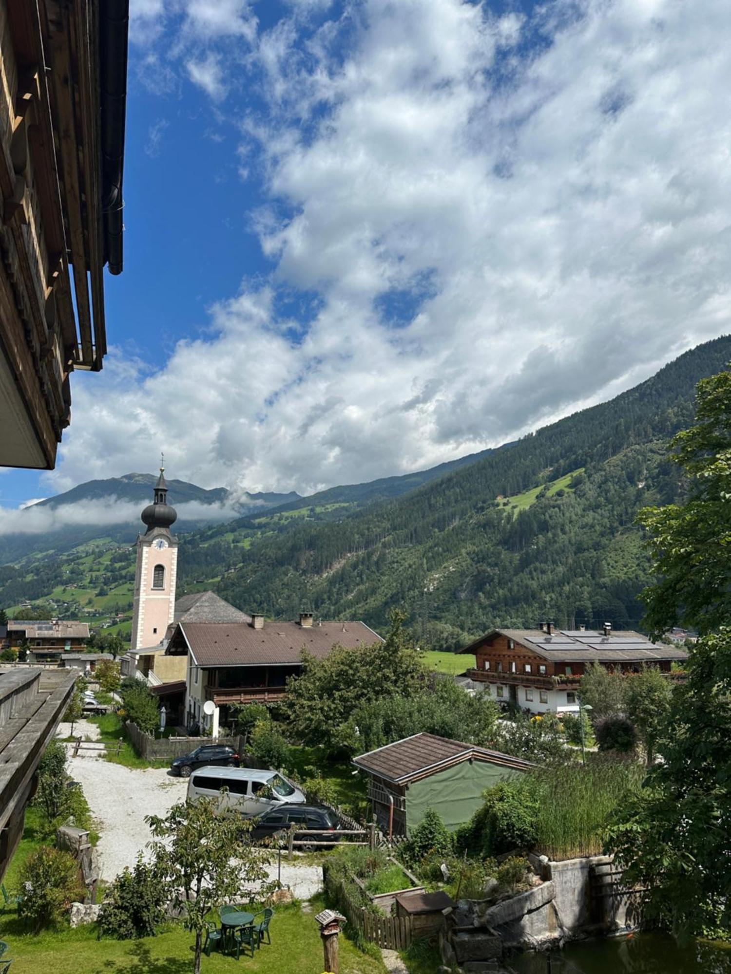 Aschau Im Zillertal Gasthof Zum Lowen מראה חיצוני תמונה