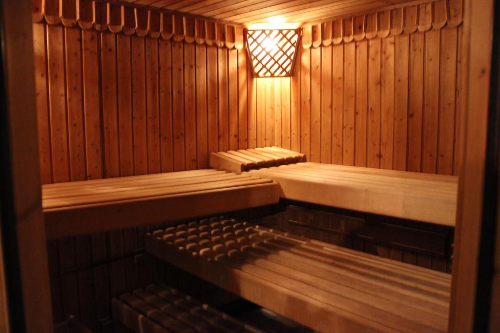 Aschau Im Zillertal Gasthof Zum Loewen מראה חיצוני תמונה